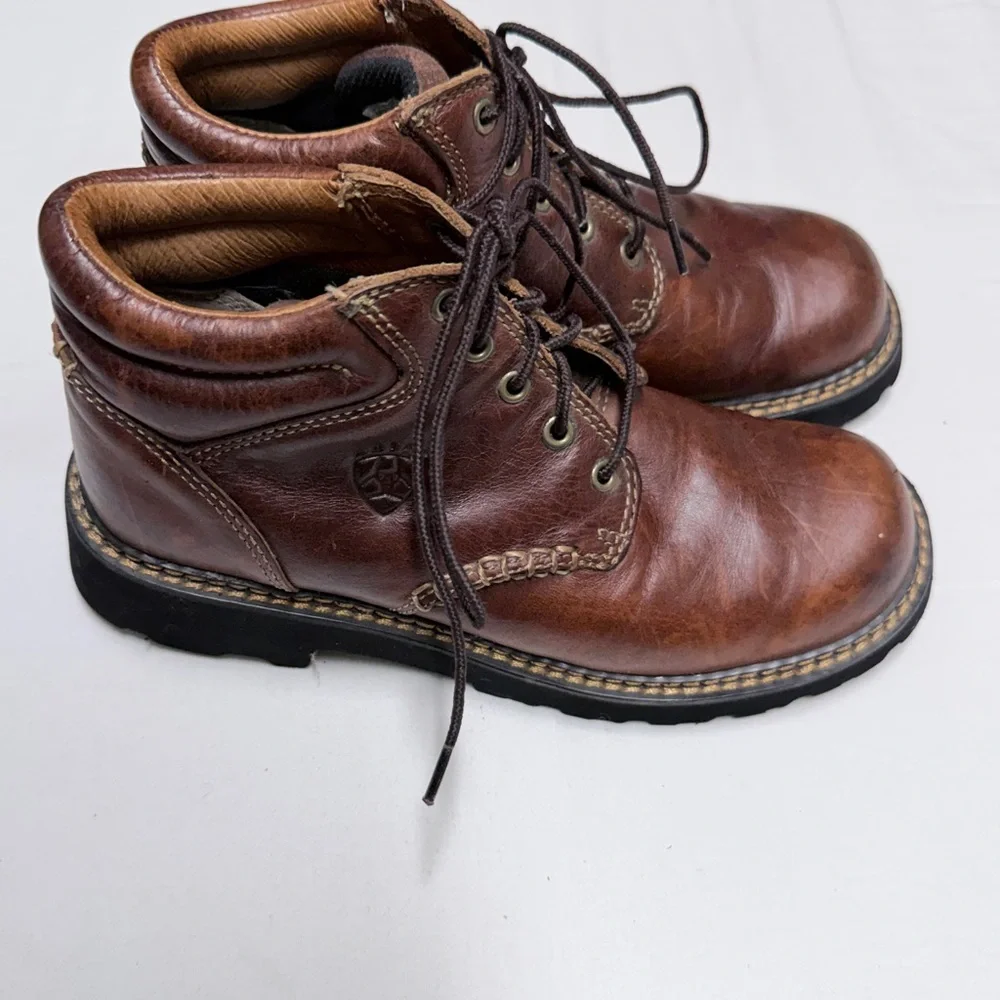 Ariat men’s Canyon Soft Toe Lace Up Casual Western Boots Size: 7.5